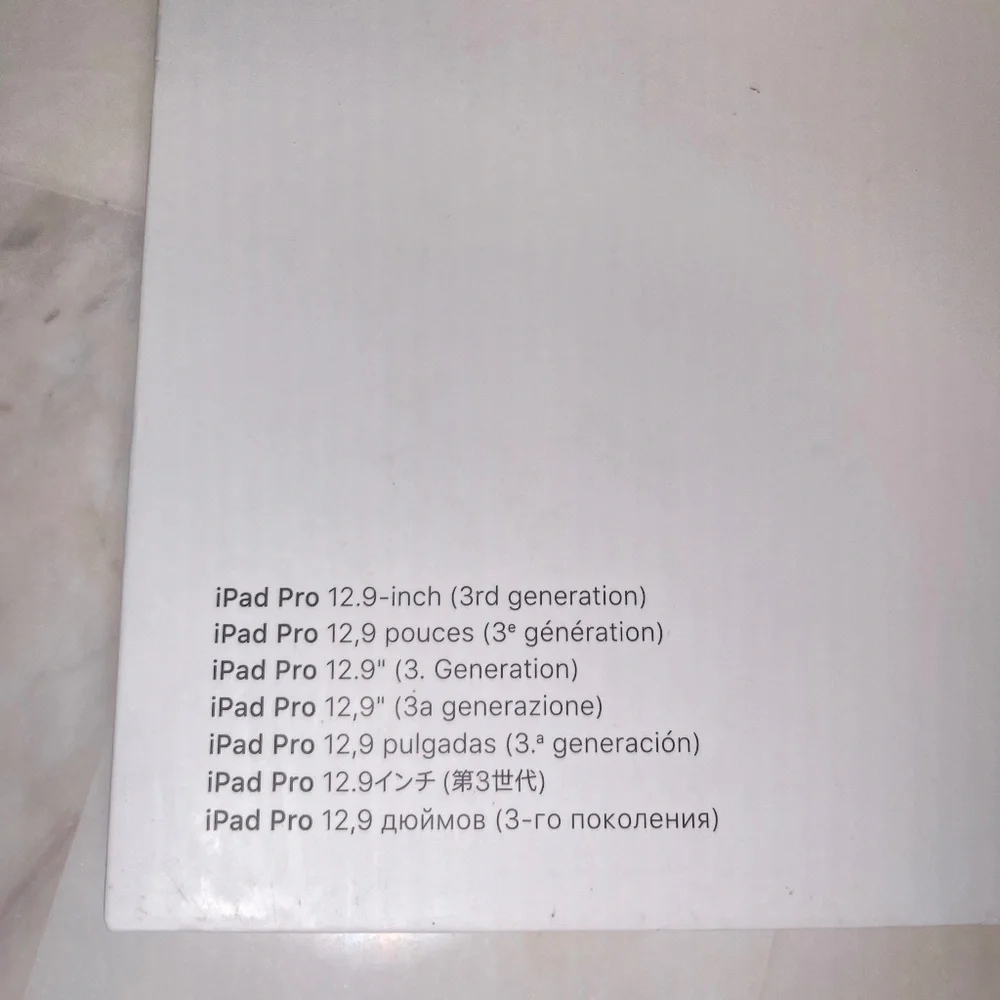 iPad Pro (12.9 in, 3rd generation) Smart Folio